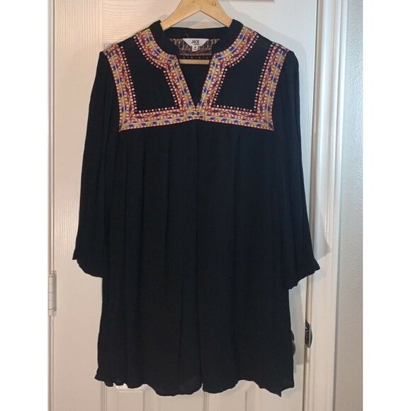 Jack by BB Dakota Boho Black Embroidered Pullover Shift Dress Size Medium - Picture 2 of 7